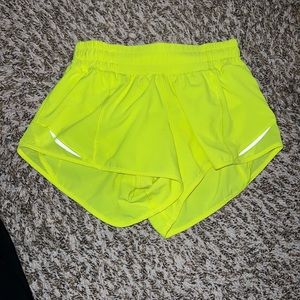 Lululemon hotty hot short